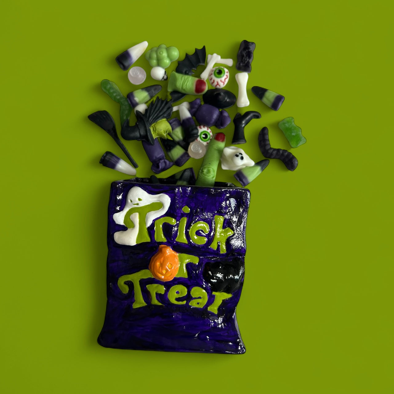 Retro Halloween Trick-or-Treat Bag Candle